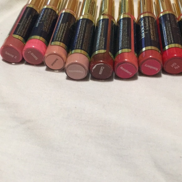 Lip-sense by Sene Gence 3 for$30 many colors buy 2  for $25 offer2 - Picture 3 of 6